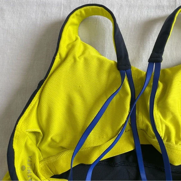 Athleta Razorback Top w/ Bra Shelf Womens M - Picture 9 of 13